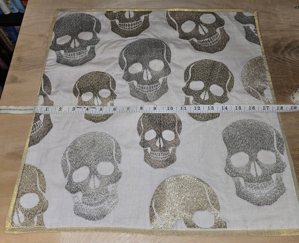NWOT metallic skull Pillowcase 18x18 SAATVIK